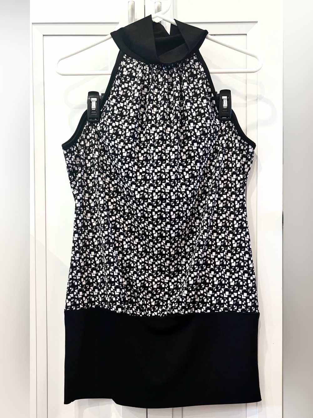 NWOT! 🖤 Michael Kors Top